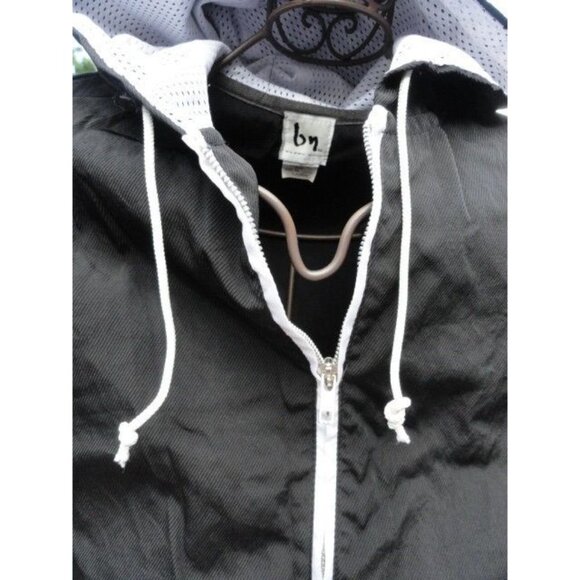 Girl’s BN Blanc Noir Warm Up Jacket With Hood Pants Black White Set Large - Picture 2 of 9